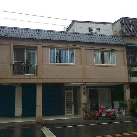 Leisure Man Apartment Hualien City Exterior photo